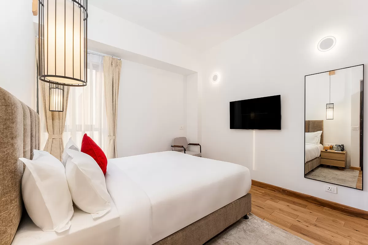 Deluxe Suite - Bedroom